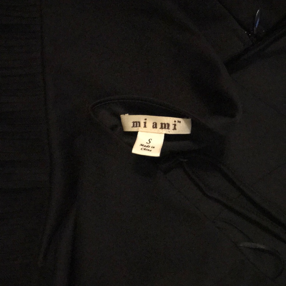 Little Black Dress - Picture 5 of 5